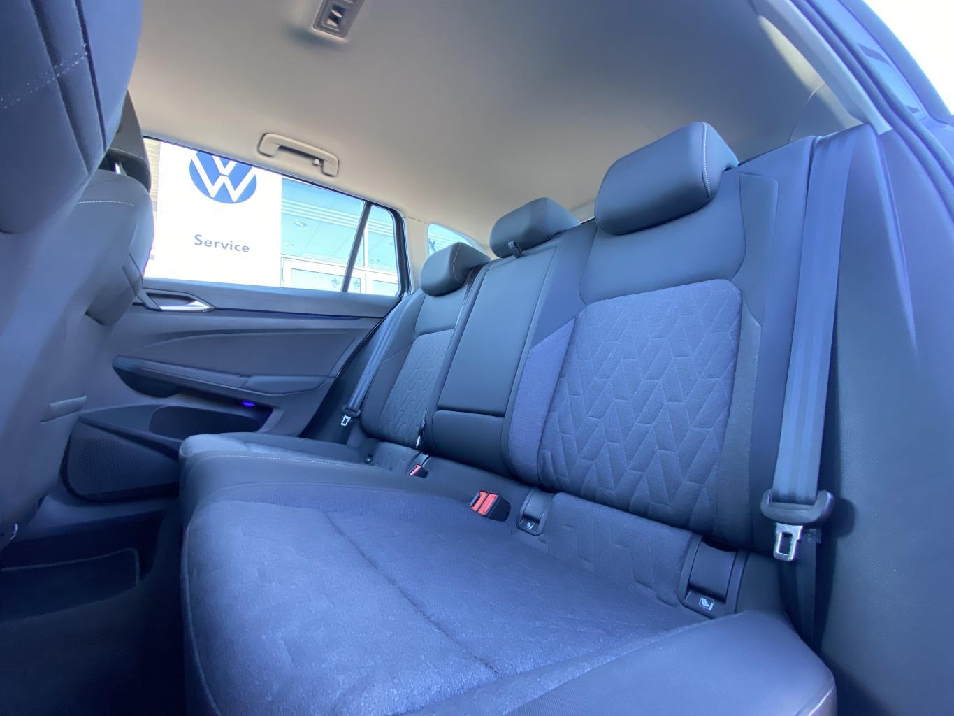 Volkswagen Golf Variant 1.5 eTSI DSG LIFE AHK+APP-CONNECT+A, миниатюра 11