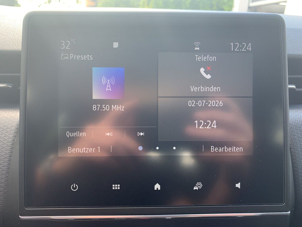 Renault Clio - Bild 17