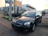 Toyota Avensis Kombi 1.8 Team*NAVI*SITZH*TEMP*AHK*PDC* - gebrauchte Toyota Avensis aus dem Jahr 2008