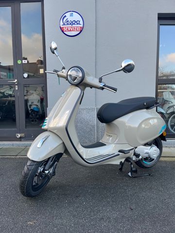 Vespa Primavera 50