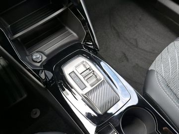 Peugeot 2008 - 11