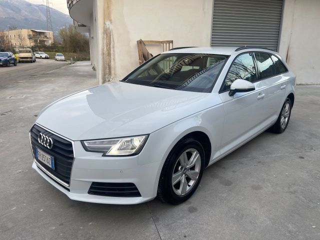 Audi A4 Avant 2.0 TDI 150 CV ultra S tronic Busi