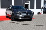 Mercedes-Benz GLA 200 GLA -Klasse GLA 200 - Mercedes-Benz GLA-Class in München