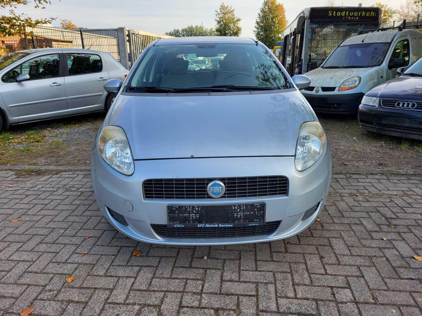 Fiat Grande Punto  5-Türer 1.4 8V Emotion