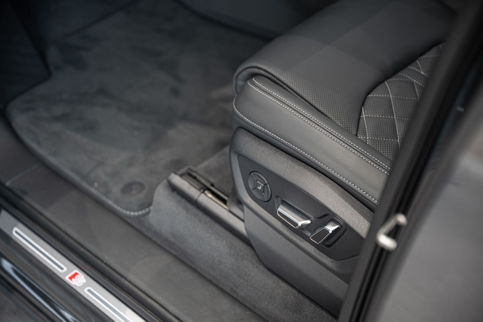 Audi Q7 - Bild 23