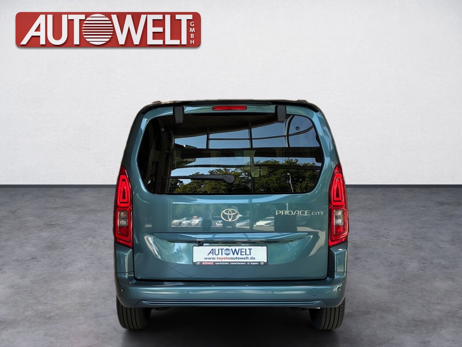 Fahrzeugabbildung Toyota Proace City Verso 1.2 L1 Teamplayer + Comfort P