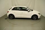 Audi A1 Sportback attraction 1.2 TSI 8FACH - Audi A1 Attraction mit Benzin-Antrieb