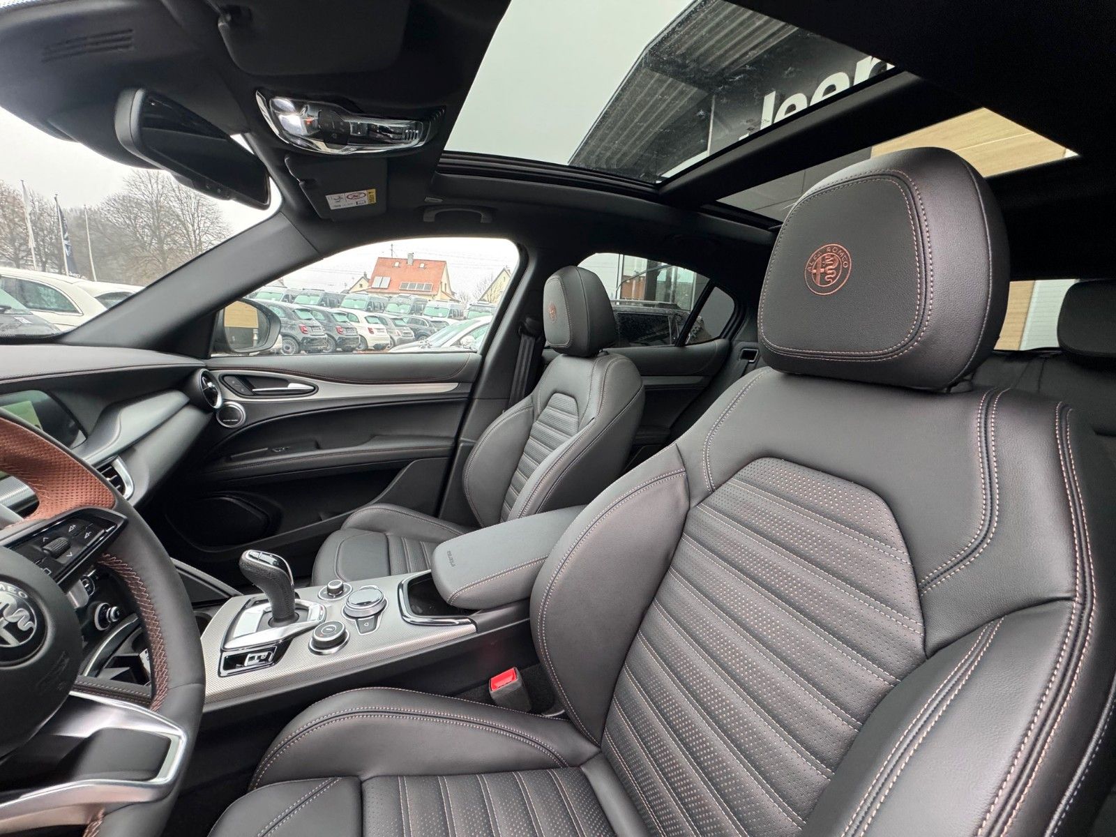 Fahrzeugabbildung Alfa Romeo Stelvio INTENSA 2.2 Diesel 210 PS Q4 NAVI PANORA