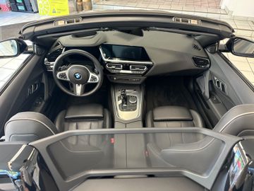 Fahrzeugabbildung BMW Z4 M40i Roadster*Keyless*Kamera*Distronic*HarmK