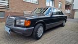 Mercedes-Benz  260 SE    W126 - Mercedes-Benz S-Class: W126