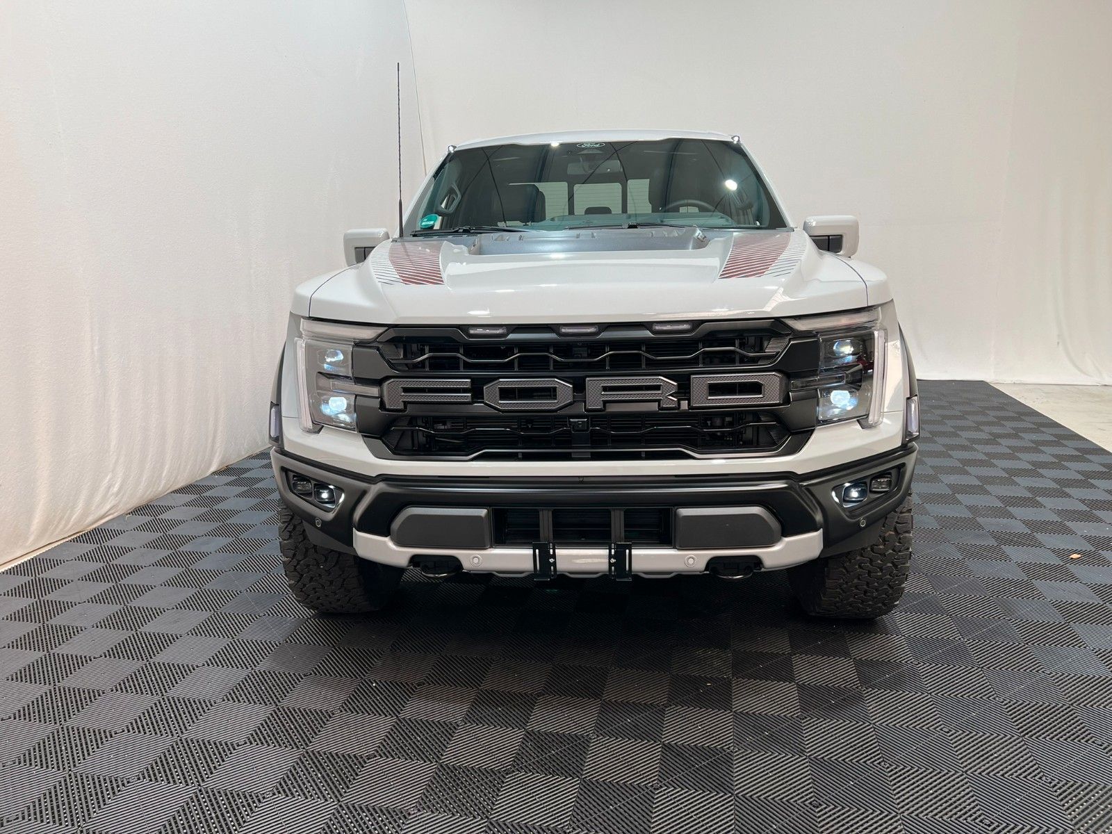 Fahrzeugabbildung Ford F-150 RAPTOR  EcoBoost®  3.5L V6 *MY26*