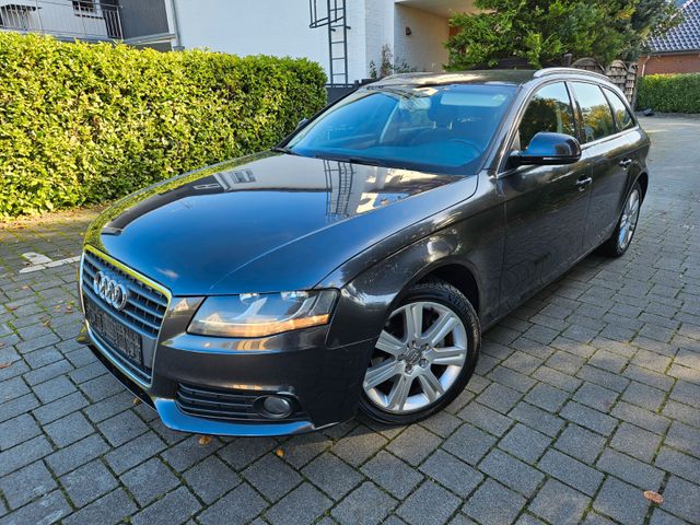 Audi A4  1.8 T Avant Attraction