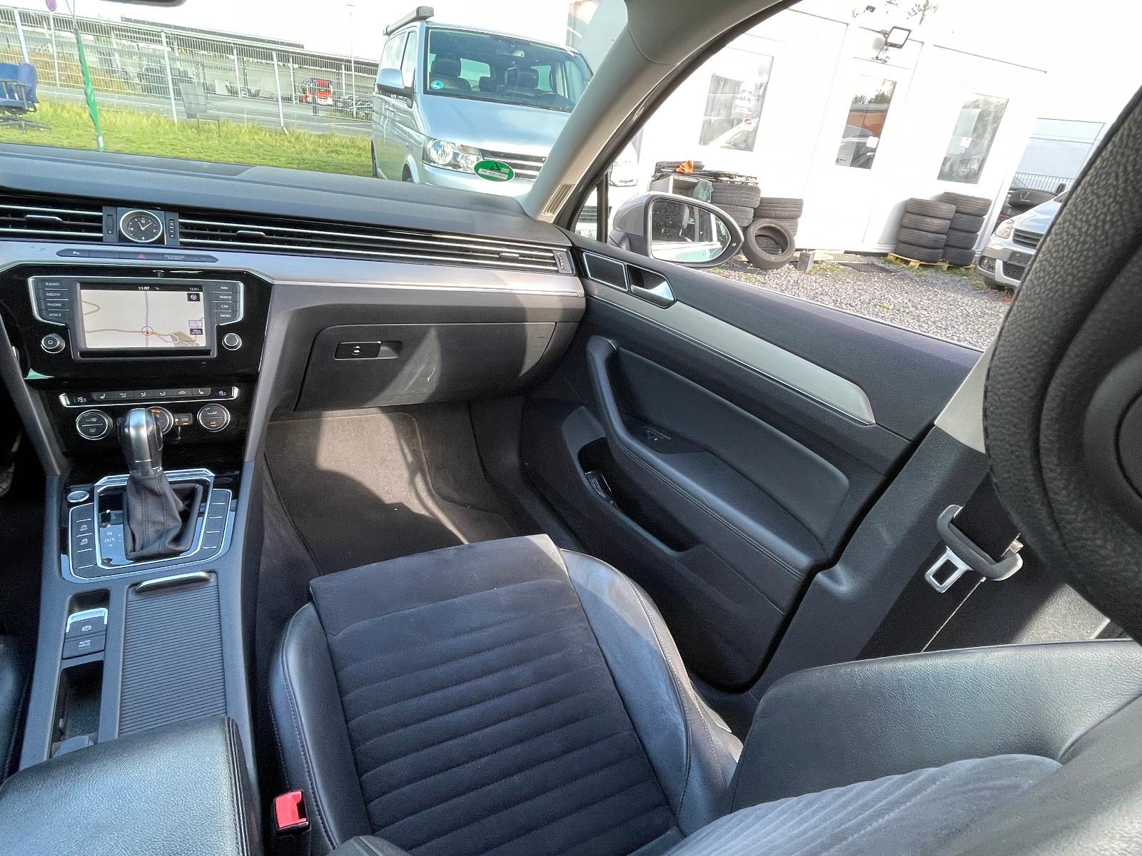 Volkswagen Passat 2015 — photo 29
