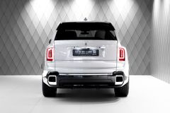 Cullinan Series II 2025 WHITE/TIFFANY 4 SEATS