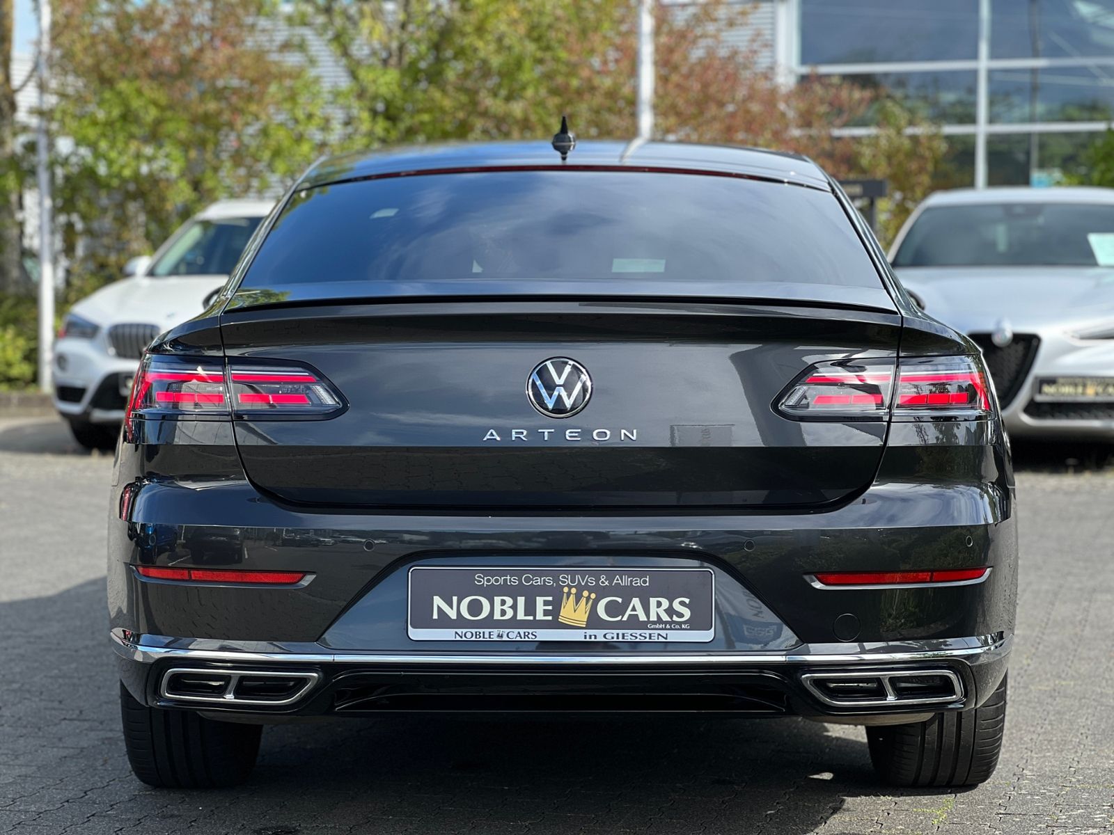 Fahrzeugabbildung Volkswagen Arteon R-Line Massage SHZ NAVI Full Link