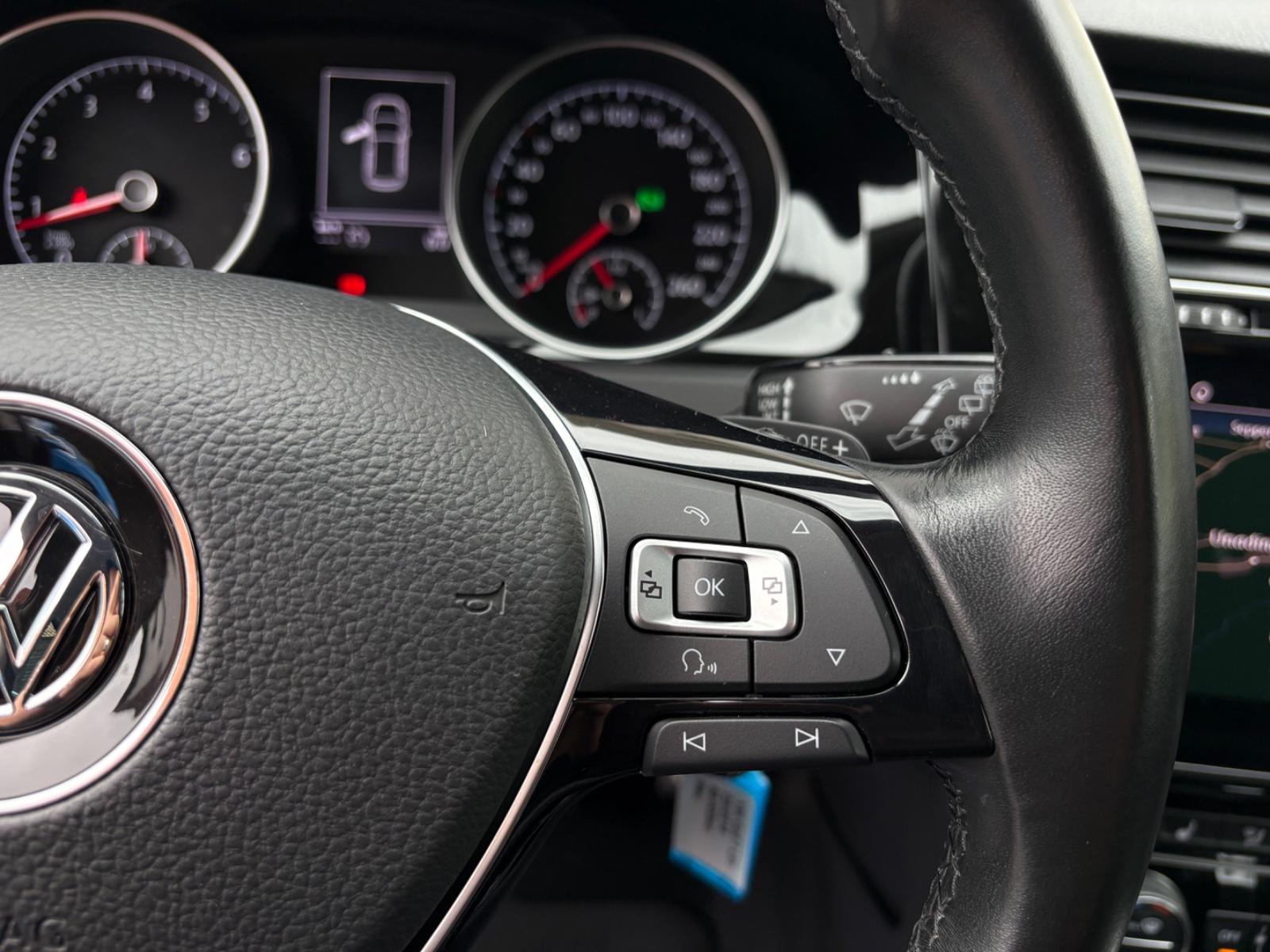 Volkswagen Golf VII Lim. DSG Join BlueMotion ACC/DAB+/LED