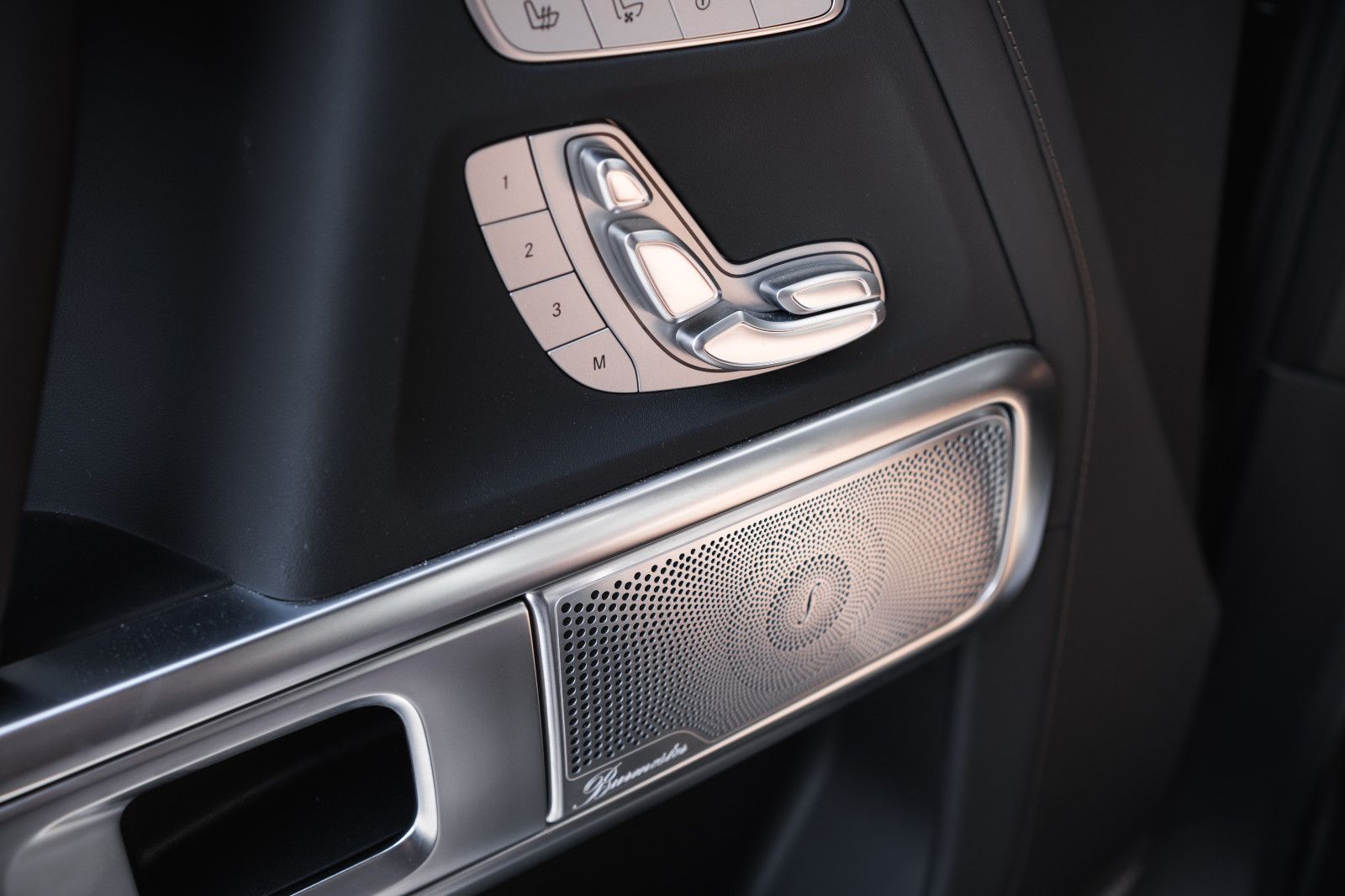 Fahrzeugabbildung Mercedes-Benz G 500 Final Edition Green-FondEntertainm.-AHK