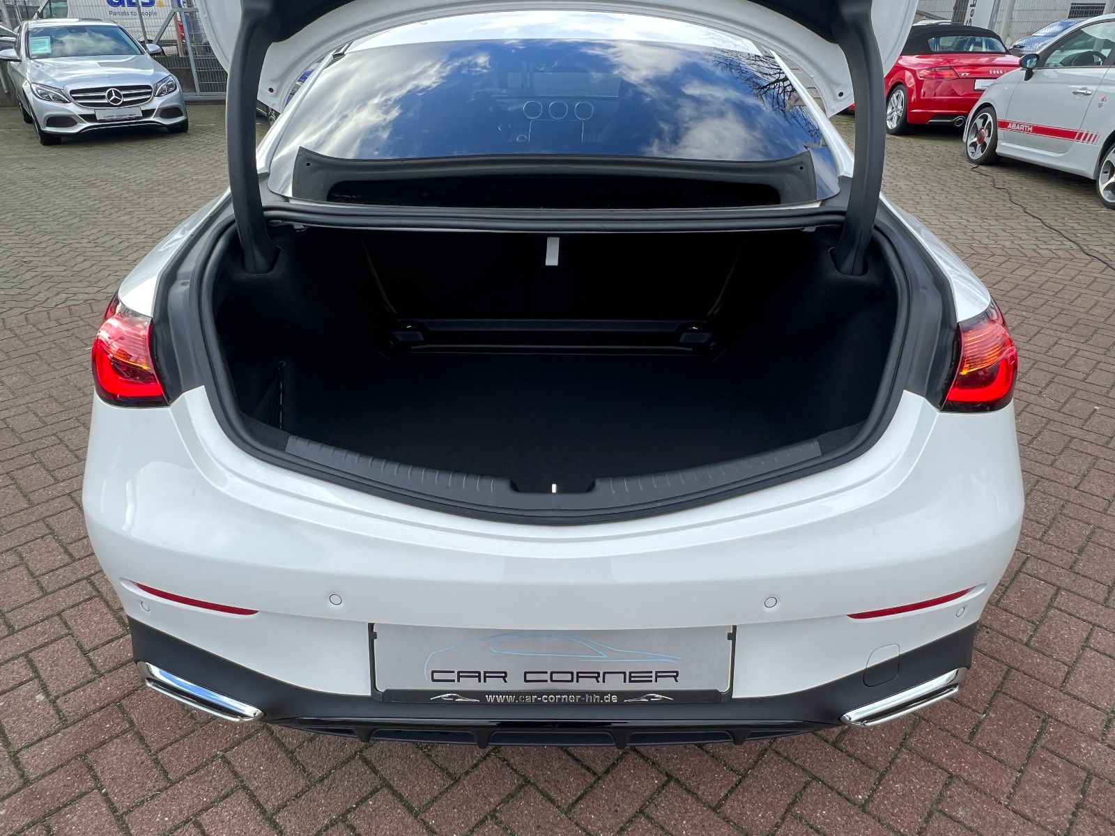 Fahrzeugabbildung Mercedes-Benz CLE 200 AMG LINE PREMIUM PANORAMA SITZKLIMA