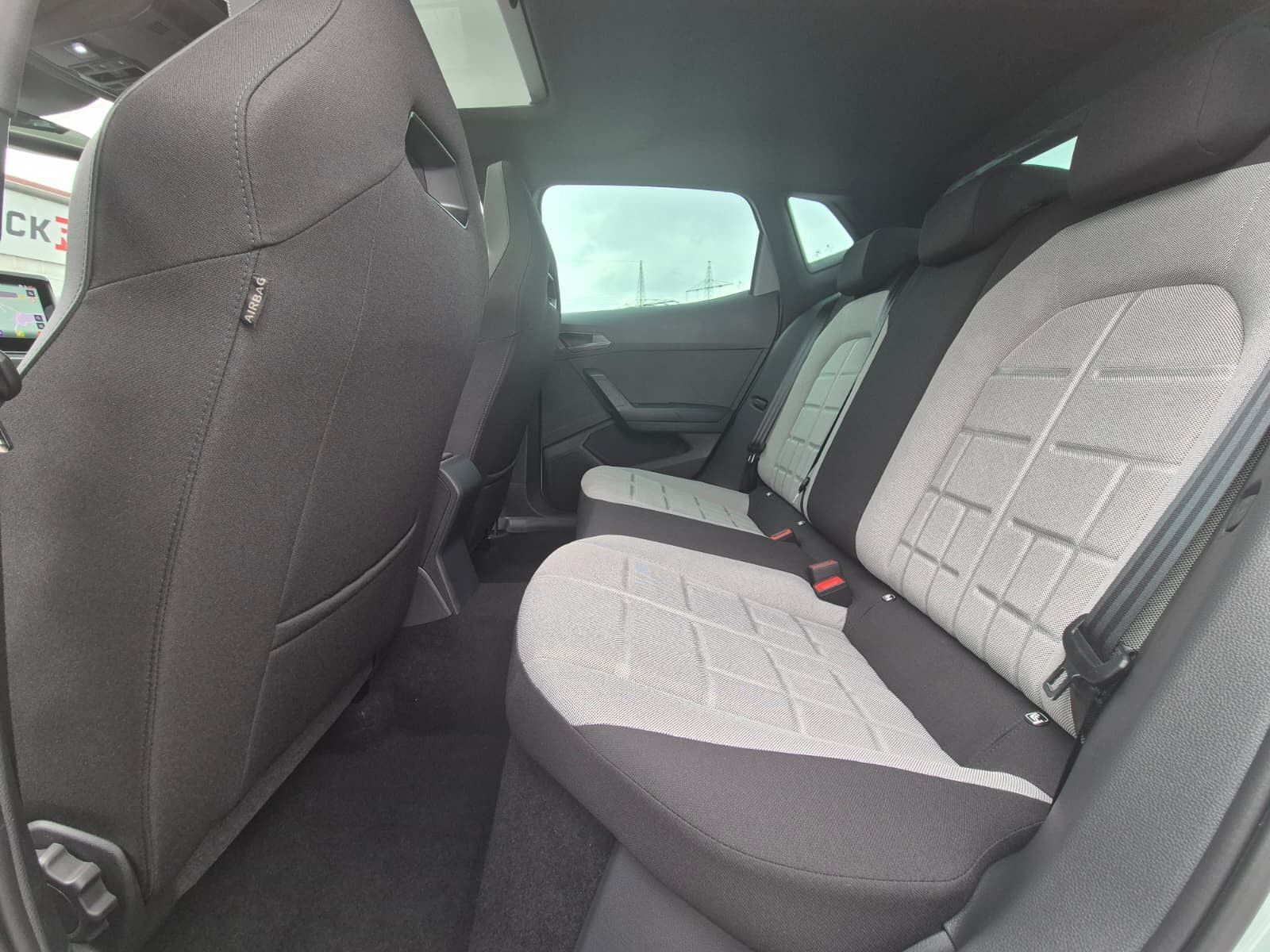 Fahrzeugabbildung SEAT Ibiza 1.5 TSI FR Black Edition*LED*ACC*KAM*PANO
