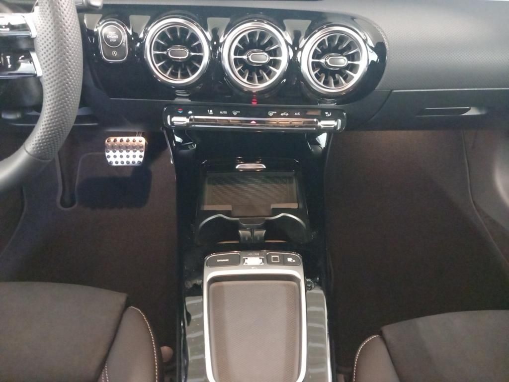 Fahrzeugabbildung Mercedes-Benz CLA 220 d SB AMG*Pano-Dach*Sound*Night*Lenkradhz