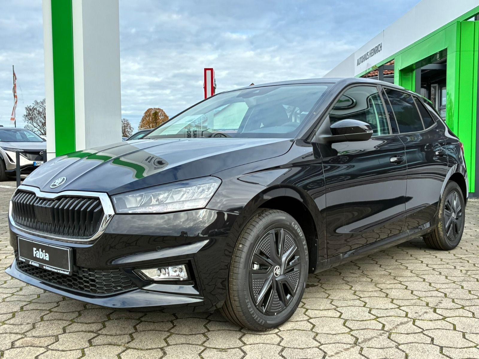 Fahrzeugabbildung SKODA Fabia Selection 95PS 5-Gang*RFK*LED*BehLenkrad*S