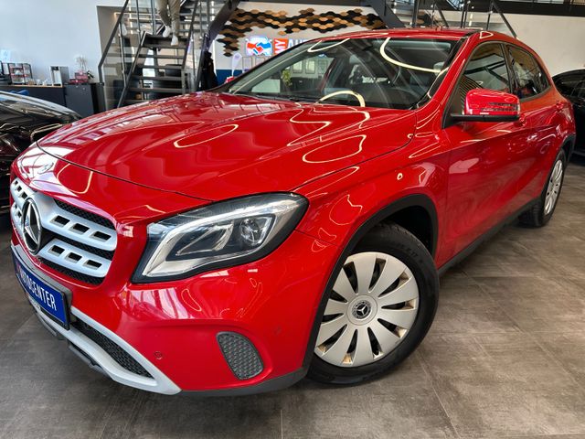 Mercedes-Benz GLA 200 *ACC*PDC*NAVI*TOTWINKEL*KLIMA*LED*