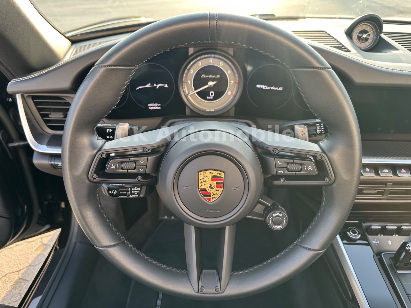 Fahrzeugabbildung Porsche 911 Turbo S Cabriolet Sport-Chrono/360°/ACC/LED