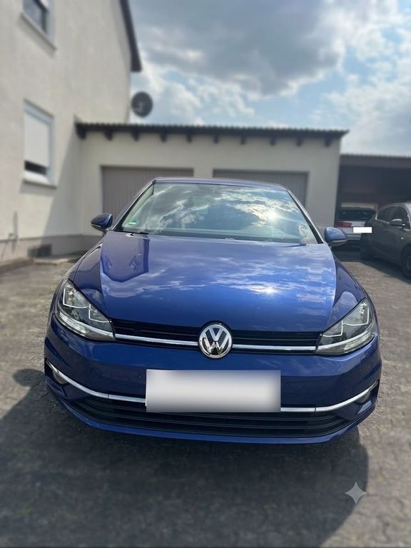 Image of Volkswagen Golf