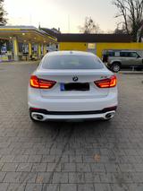 BMW X6 xDrive30d - - BMW X6 von privat