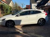 Volvo V40 D2 Geartronic LINJE YOU! LINJE YOU! - Volvo V40 LINJE-YOU