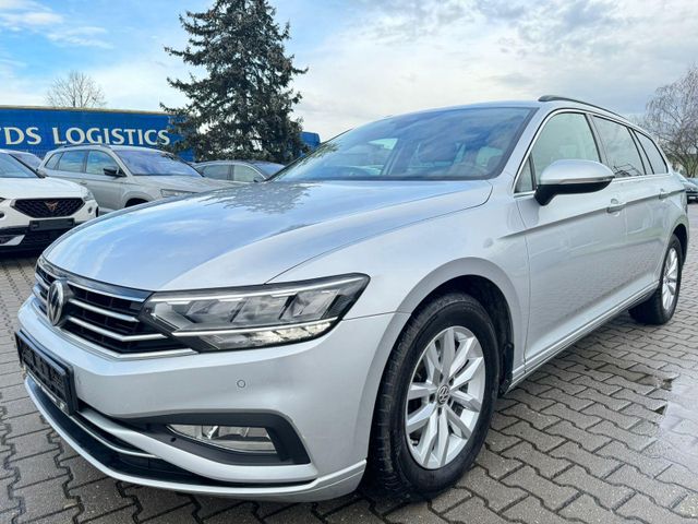 Volkswagen Passat Var 2.0TDI Business Navi PDC ACC AHK