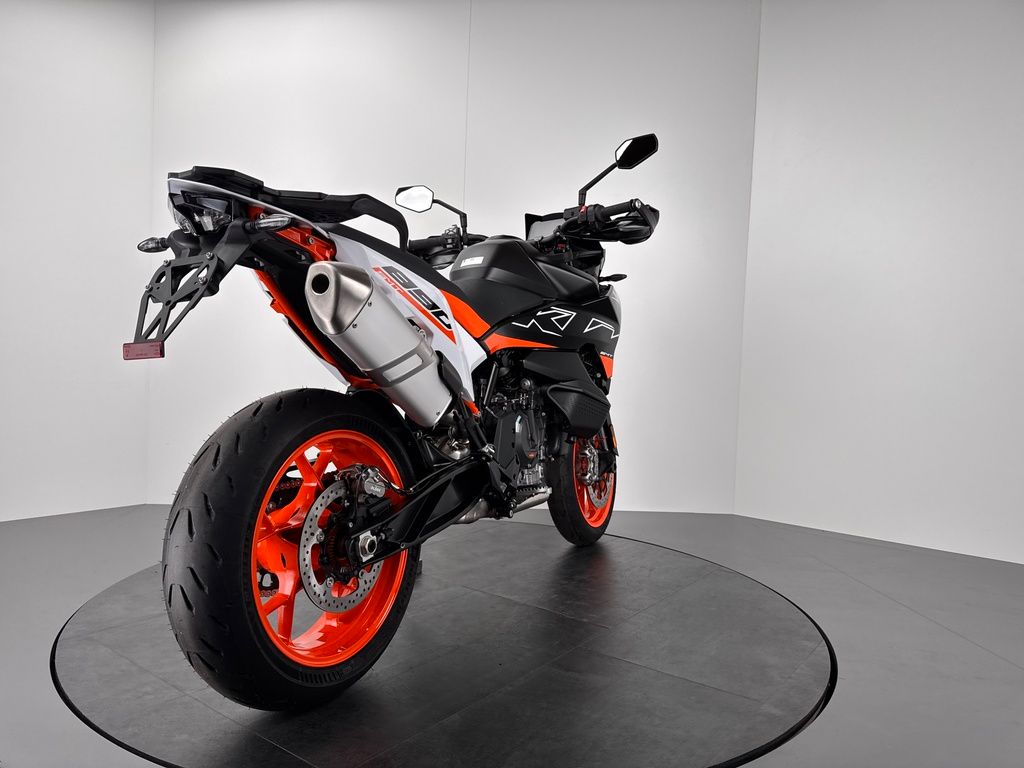 Fahrzeugabbildung KTM 890 SMT *NEUFAHRZEUG *0KM