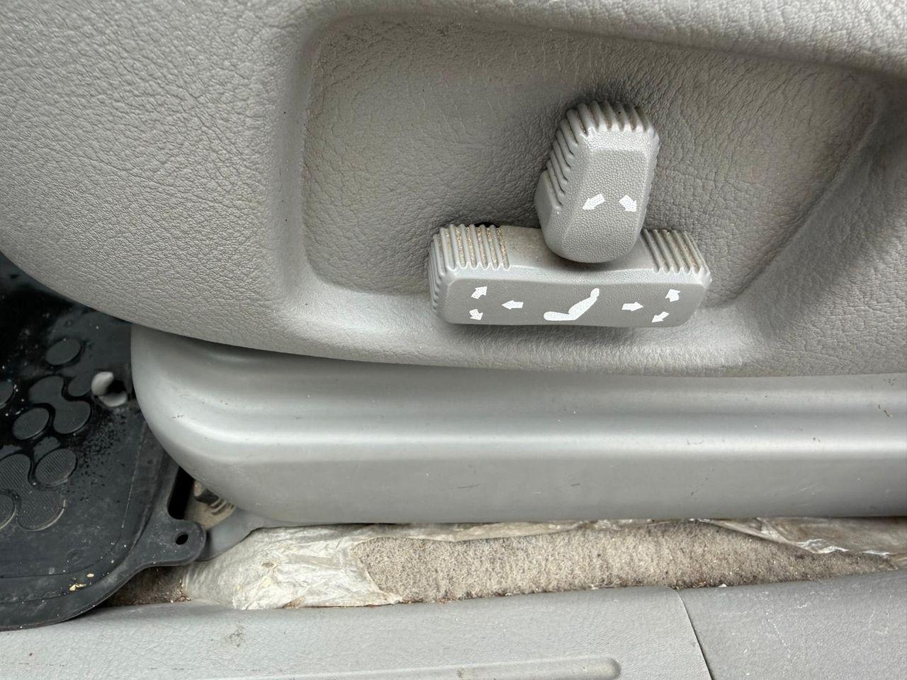 Kia Sorento 2006 — photo 13