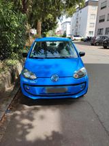 Volkswagen up! 1.0 Take up! BlueMotion Tech - VW e-up! von privat