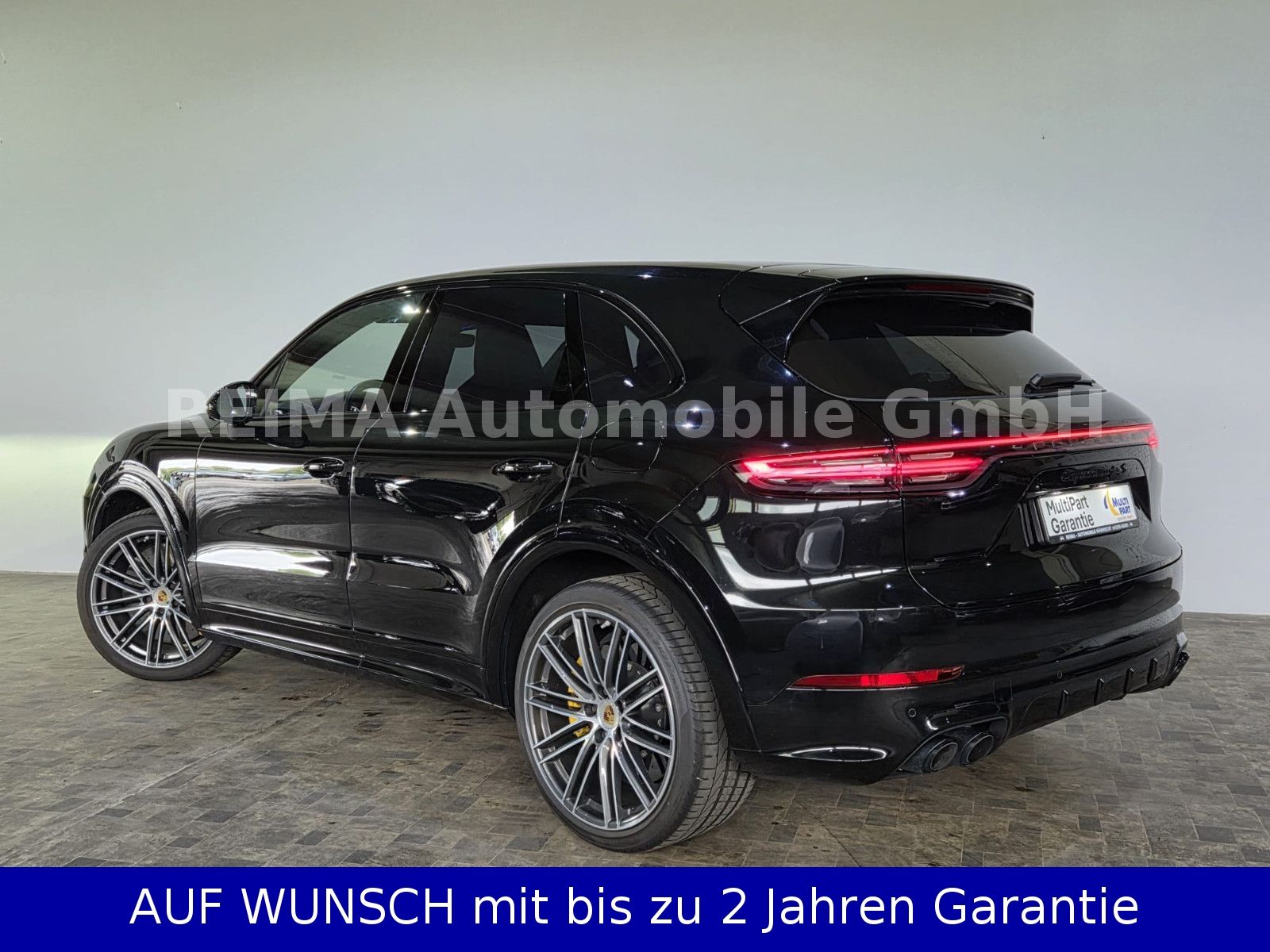 Fahrzeugabbildung Porsche Cayenne 4,0 Turbo S E-Hybrid, Pano, ACC, LED