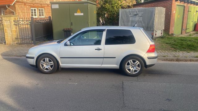 Volkswagen Golf 4 127.000 tkm