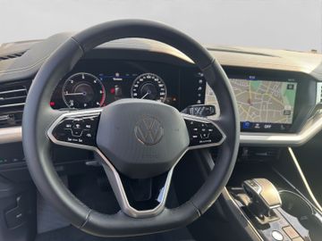Volkswagen Touareg - 9