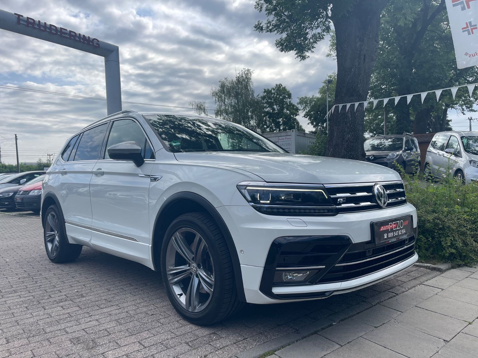 VW Tiguan Allspace Highline 4Motion*R-line*KAMERA*