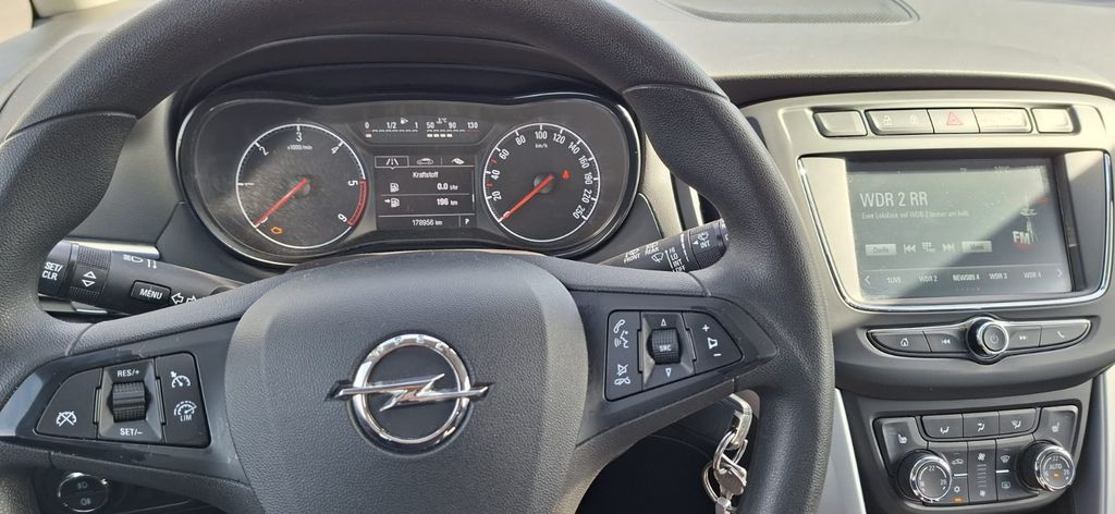 Image of Opel Zafira Tourer