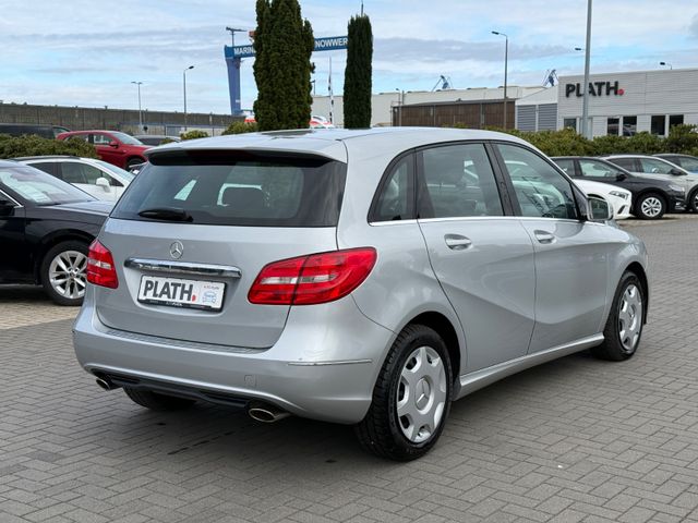Mercedes-Benz B 180 Navi SHZ Allwetter