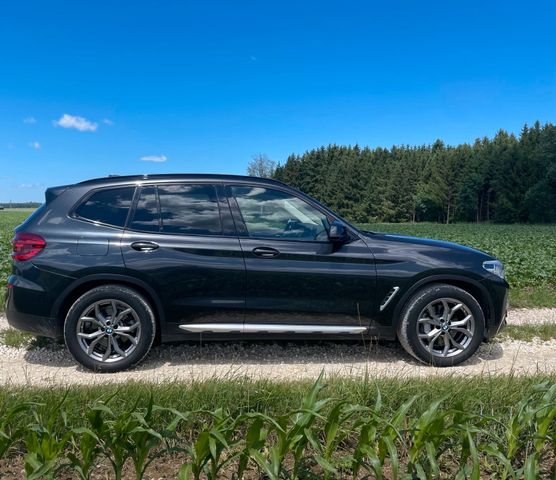 BMW BMW X3 xDrive 25d xline Vollausstattung