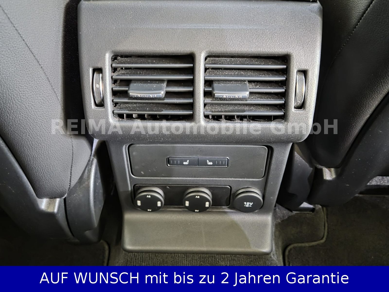 Fahrzeugabbildung Jaguar F-PACE R-Sport AWD, Pano, Meridian,