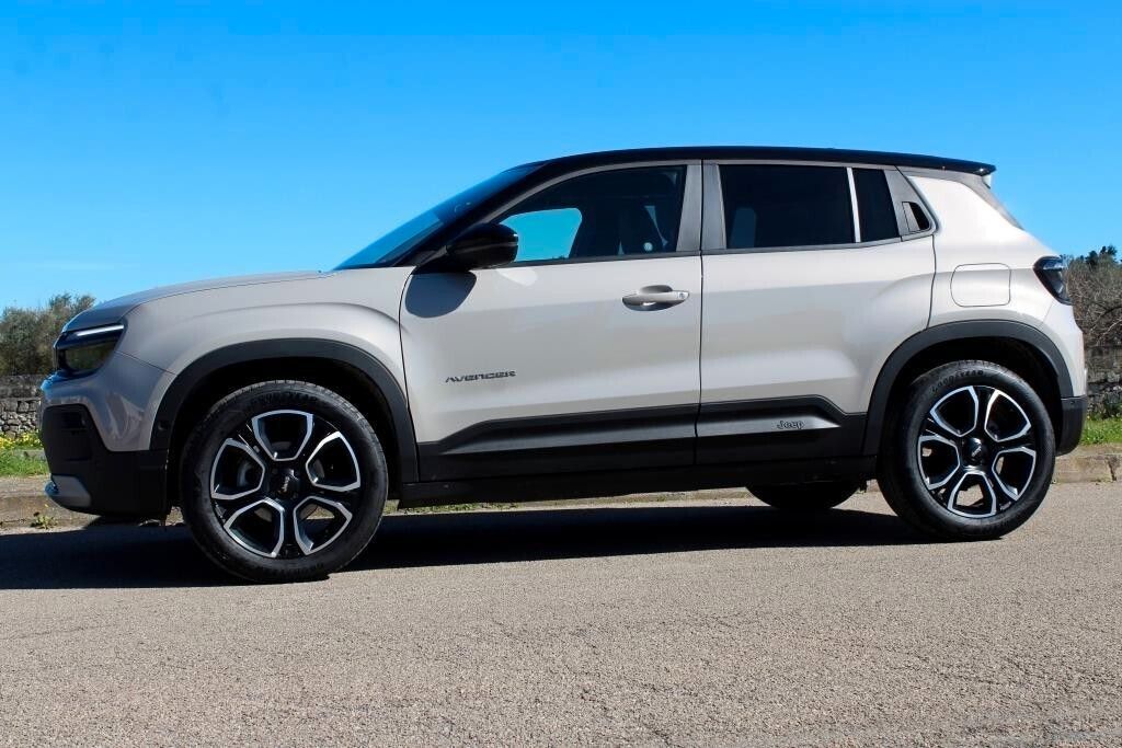 Other JEEP Avenger 1.2 Turbo 100 CV Summit *Bicolore imagem 2