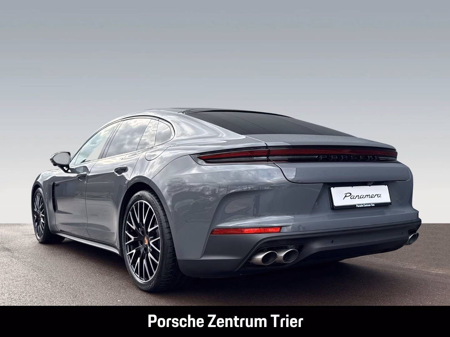Porsche Panamera 4S E-Hybrid HA-Lenkung InnoDrive HeadUp