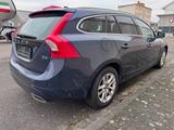 Volvo V60 D4 Summum - Volvo V60: Summum