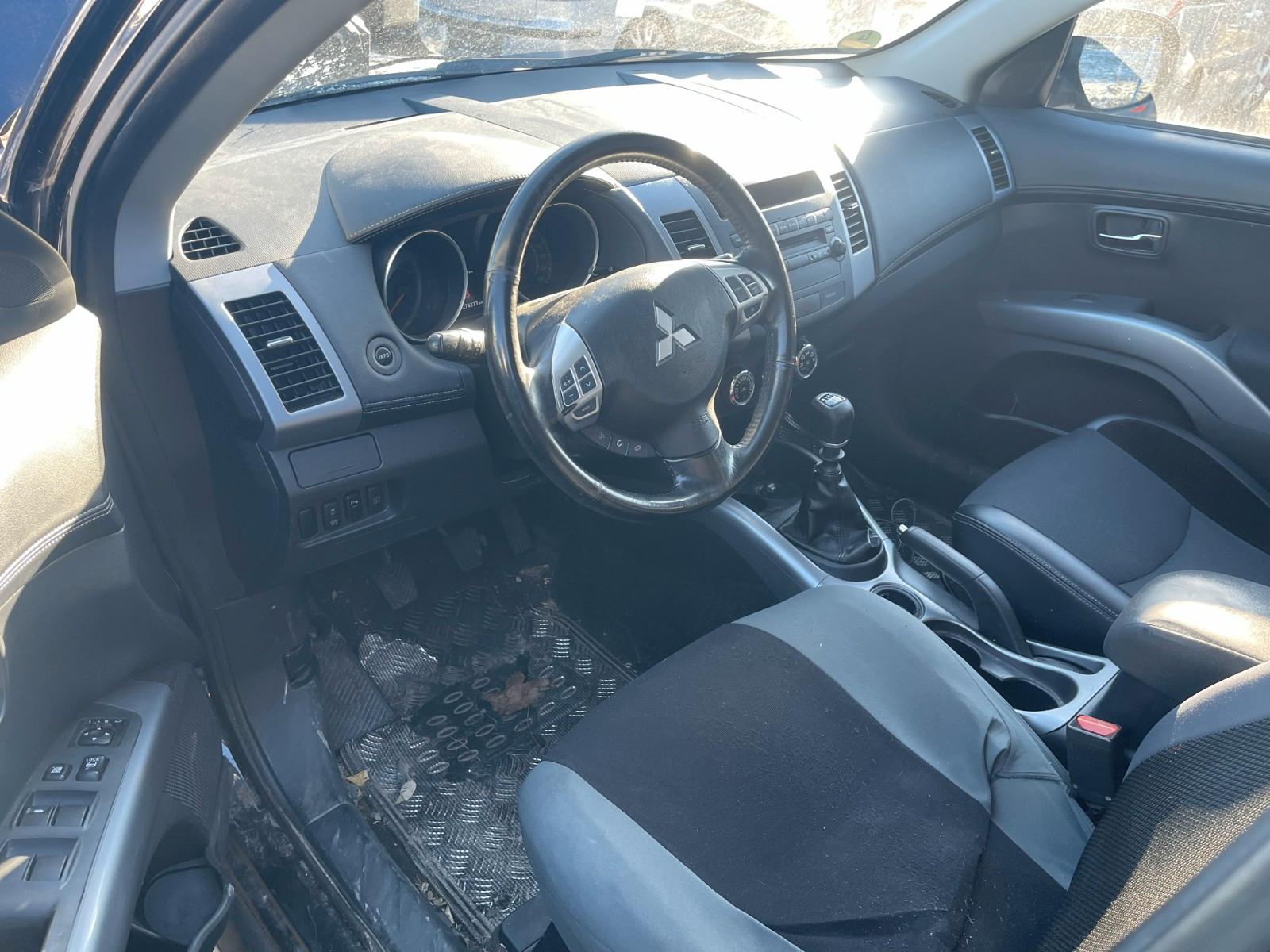 Mitsubishi Outlander XTRA 2WD