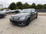 Mercedes-Benz C 200 C Limousine C 200 CGI BlueEfficiency - Mercedes-Benz C 200: Cgi
