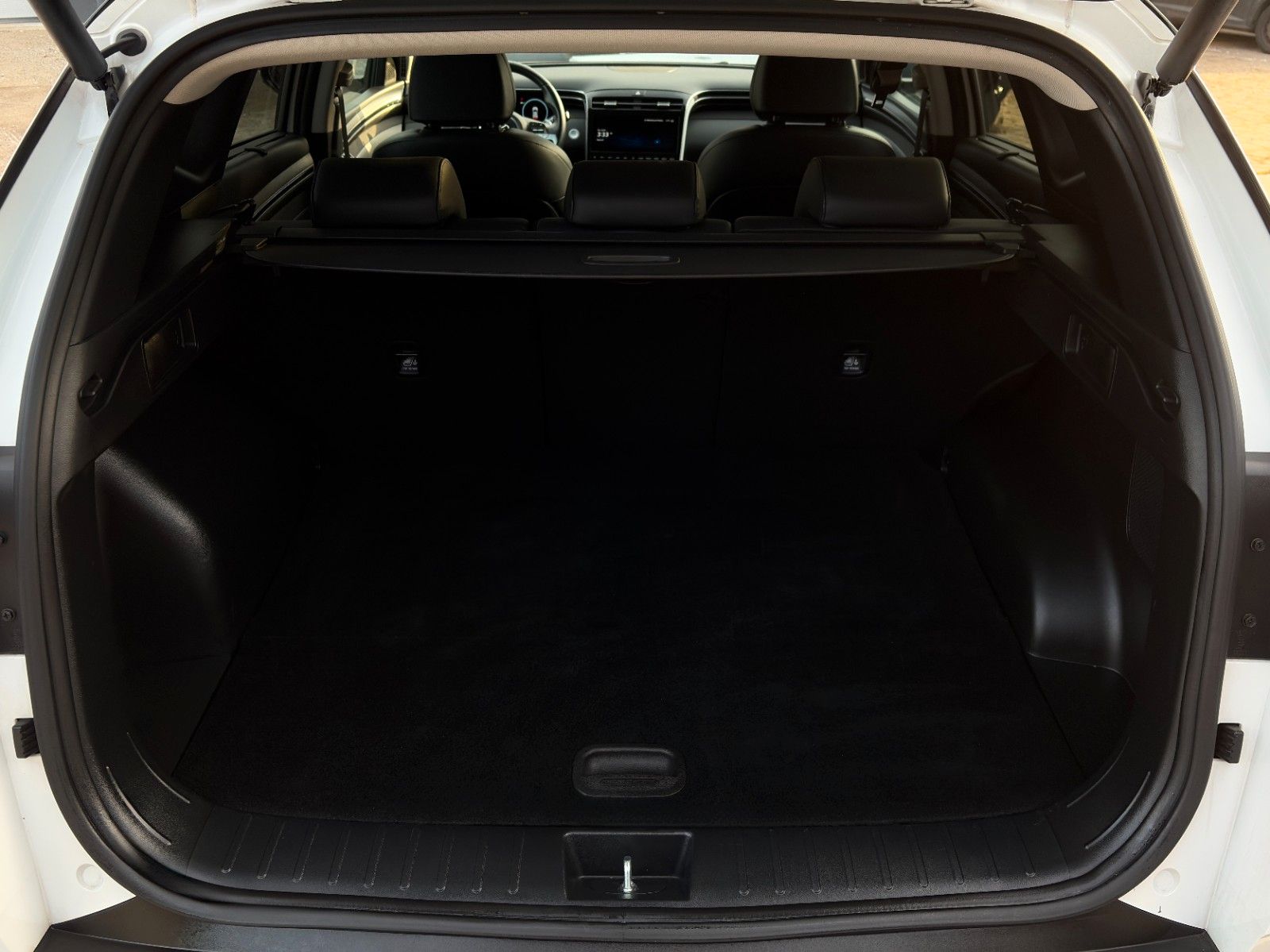 Fahrzeugabbildung Hyundai Tucson 1.6 T-GDI PHEV 4WD Prime Leder 360° ACC