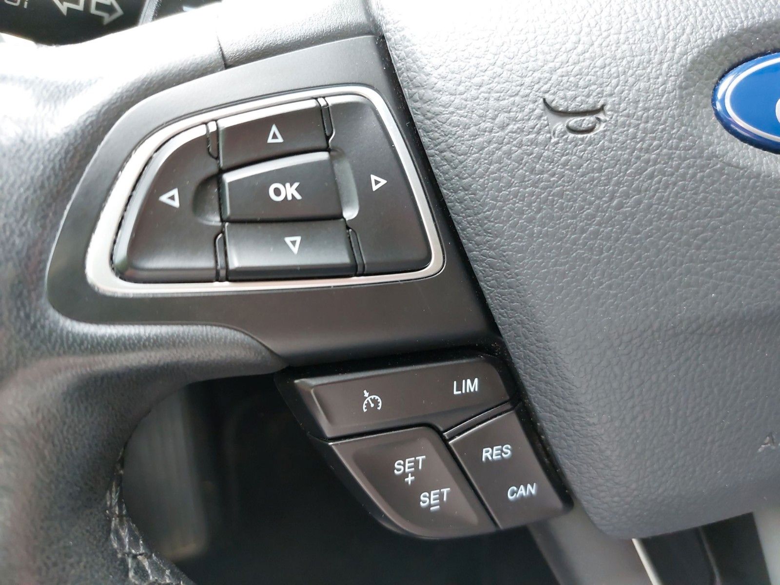 Ford Kuga Titanium SHZ LHZ Allwetter AHK – Bild 13
