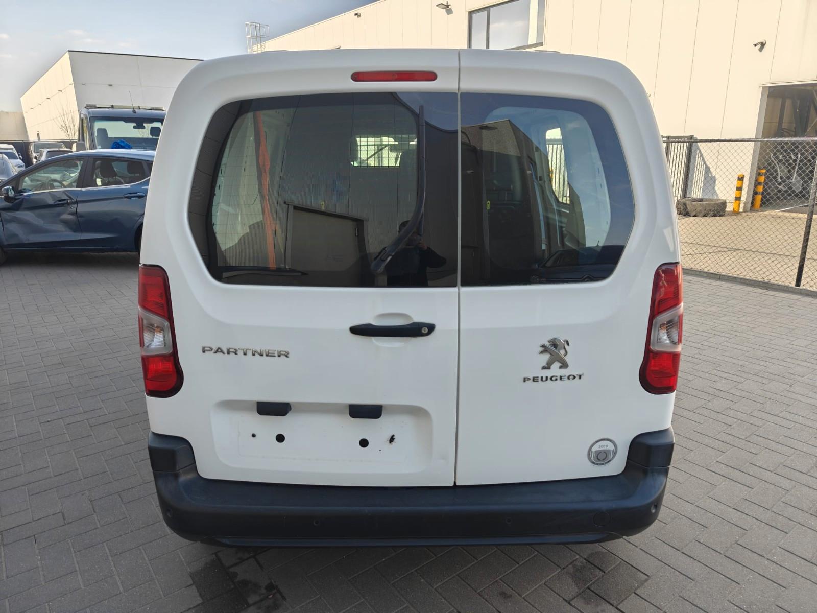 Peugeot Partner 1.5 HDI 102PS NAVI KLIMA SCHIEBETUR LKW